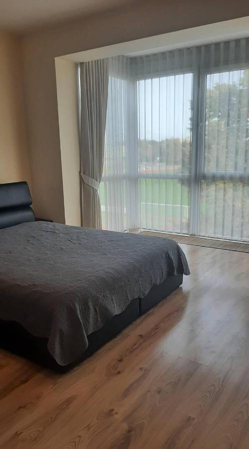Jaukus Apartamentai Apartment Siauliai  Bagian luar foto
